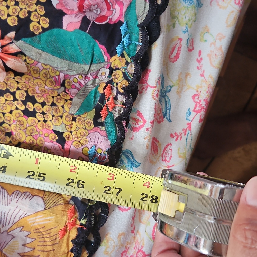 Johnny Was Multicolor Floral Embroidered Top - Picture 5 of 7